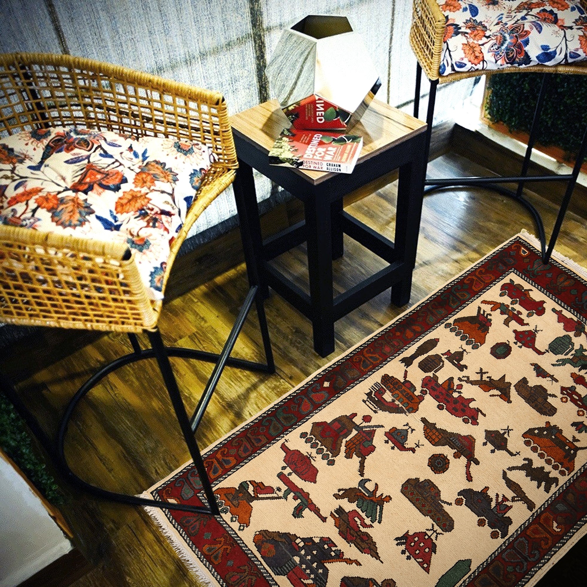 Authentic Afghan Weapons Art War Rug 4x2.5 ft