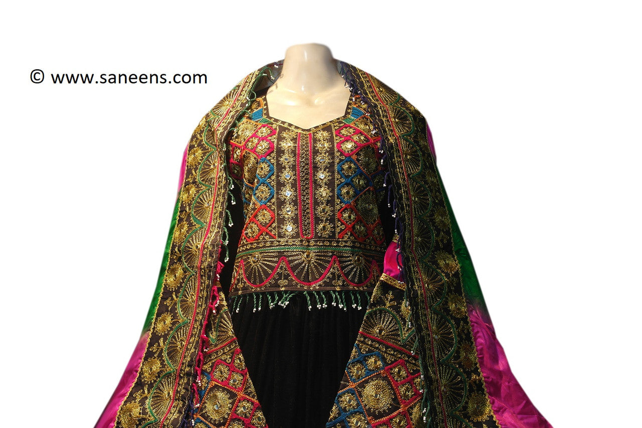 afghan muslims fashion clothes in black color