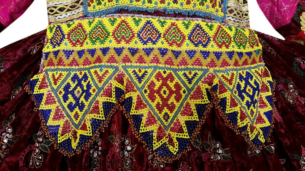 ethnic nomad beads work clothes