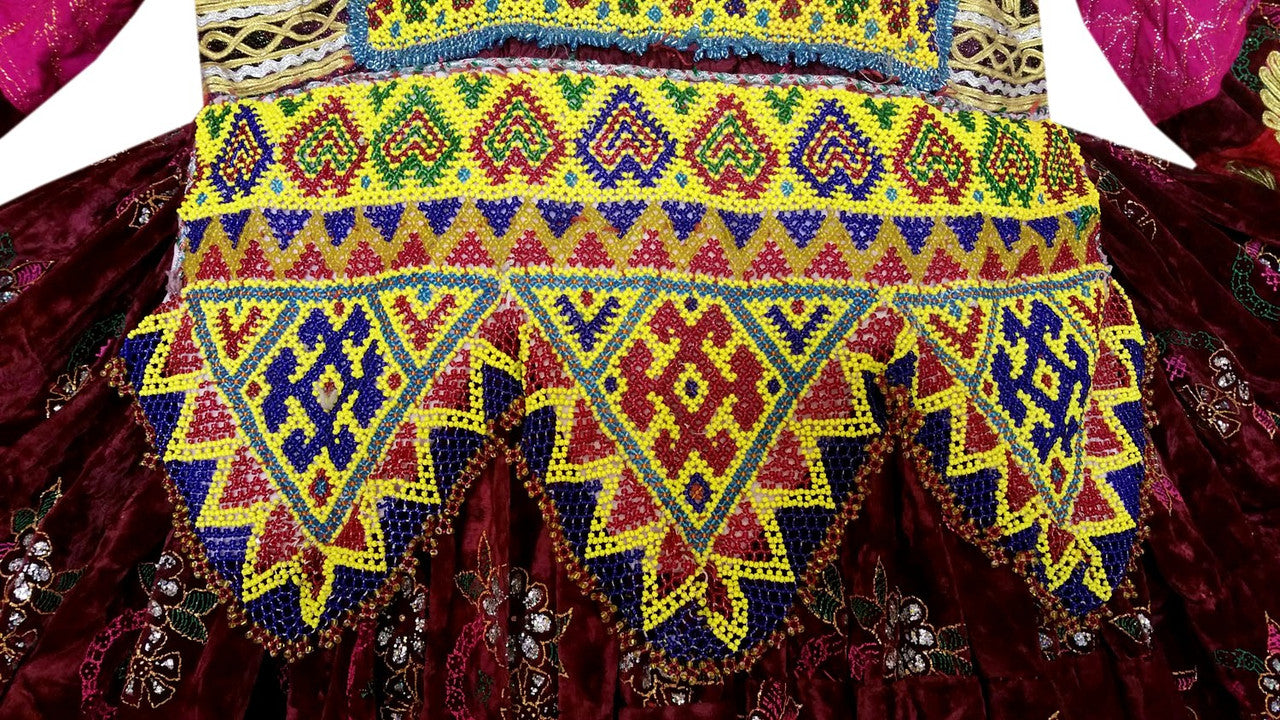 ethnic nomad beads work clothes