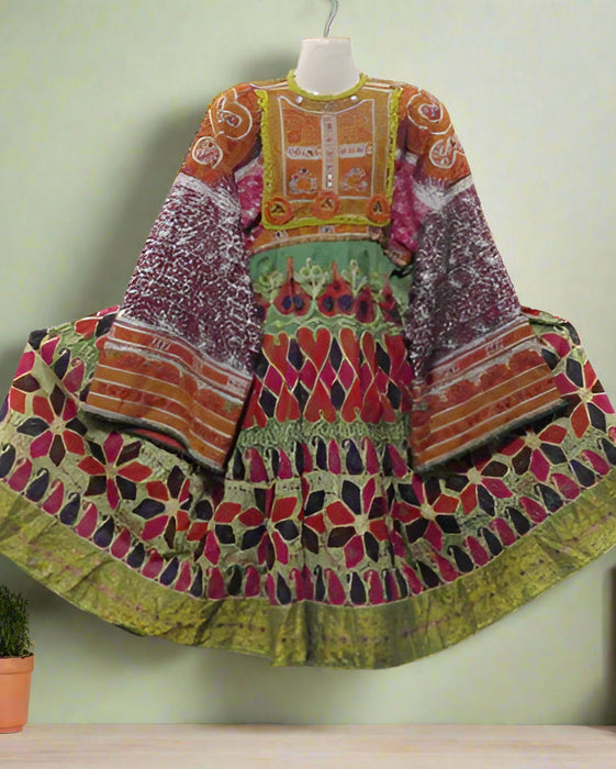 afghan kuchi vintage clothes