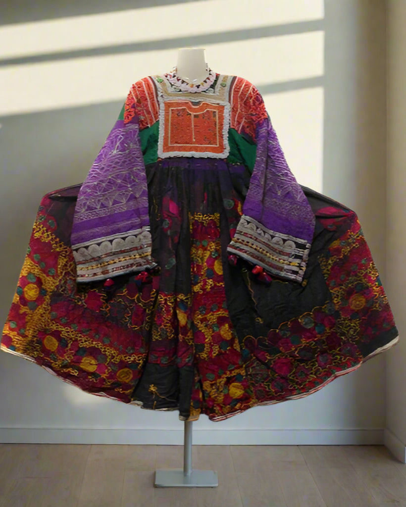 afghan kuchi vintage clothes