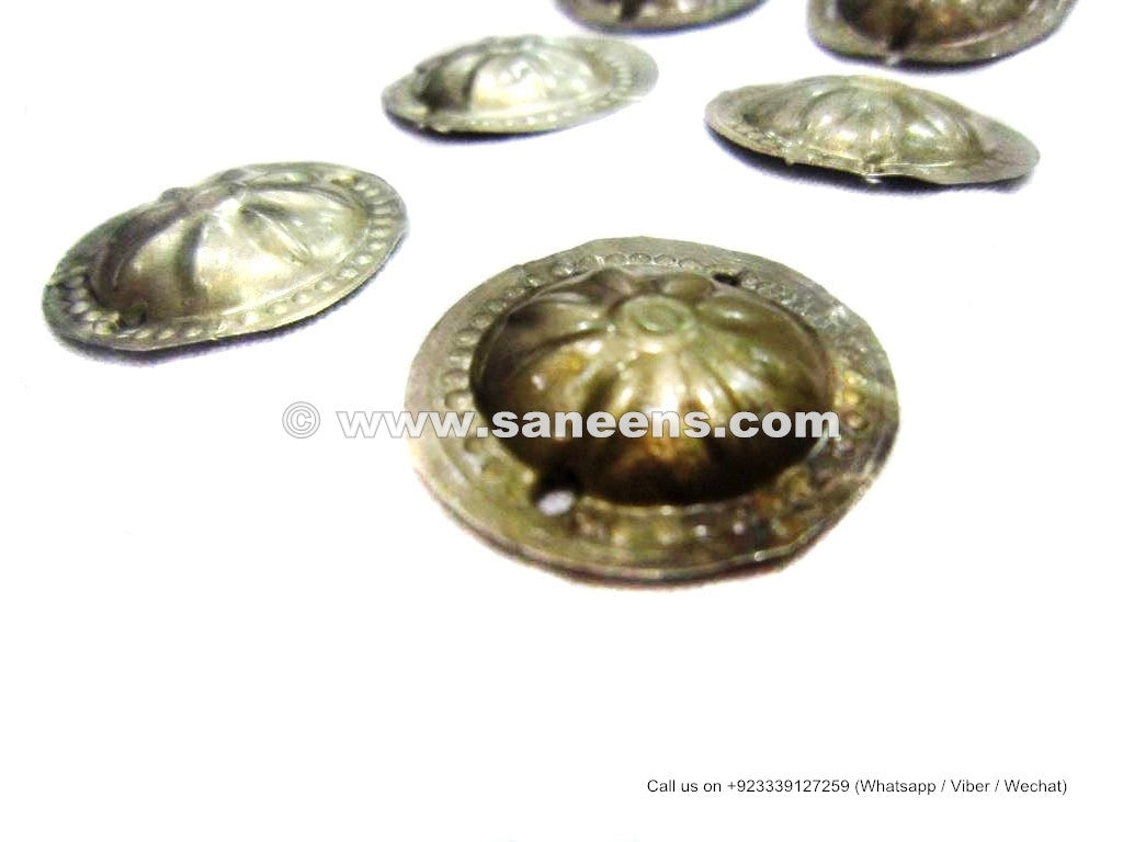 pashtun women handmade buttons