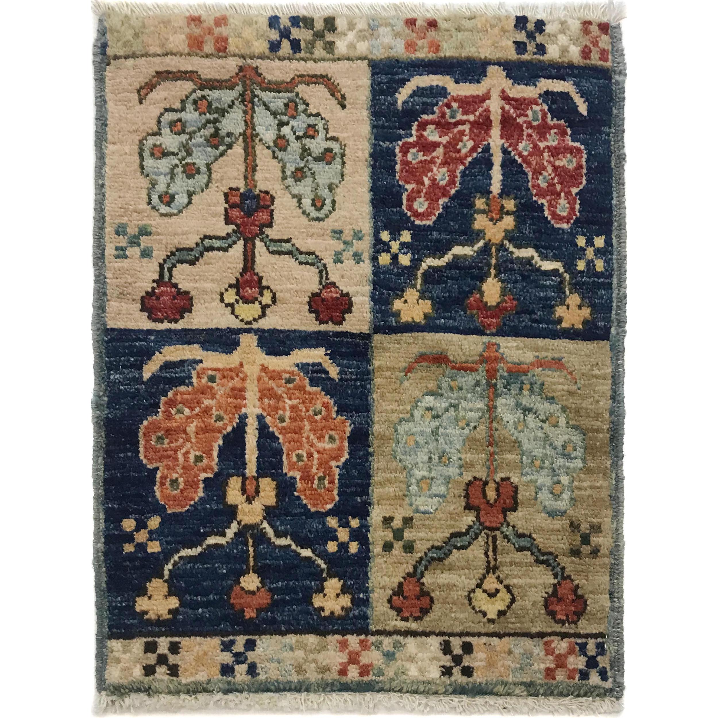 Soft Wool Nomad Woven Rug 1.8x1.3 ft