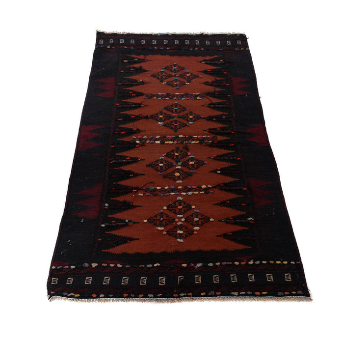 Kilim rug, Traditional craftsmanship, 