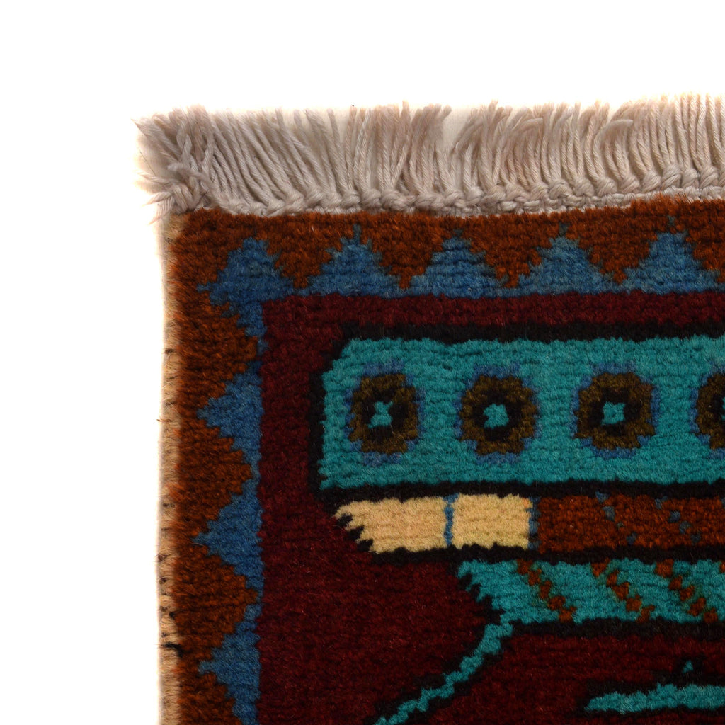 Traditional War Weapons Carpet 5.1x3.3 ft