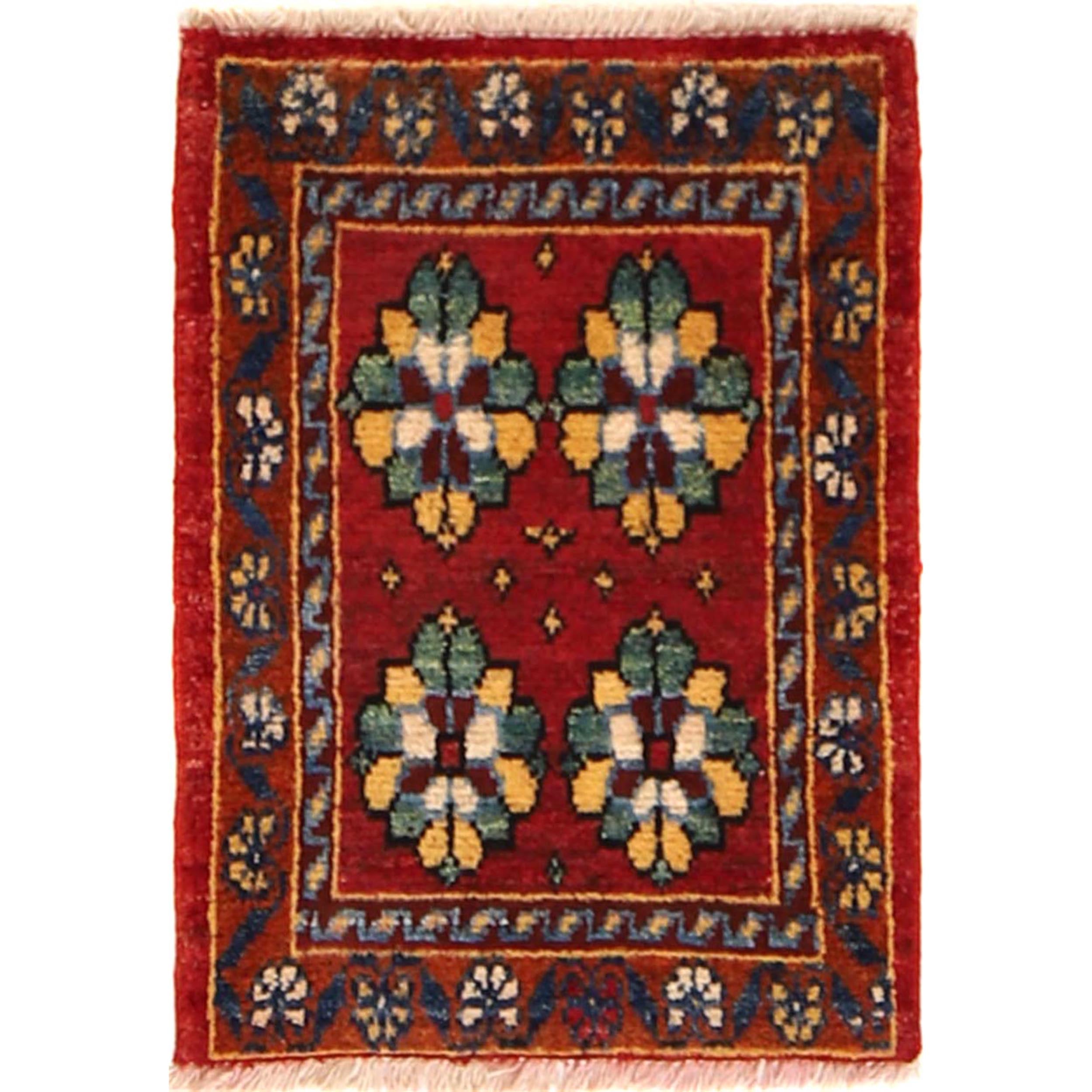 Soft Nomadic Wool Decorative Rug 1.9x1.4 ft